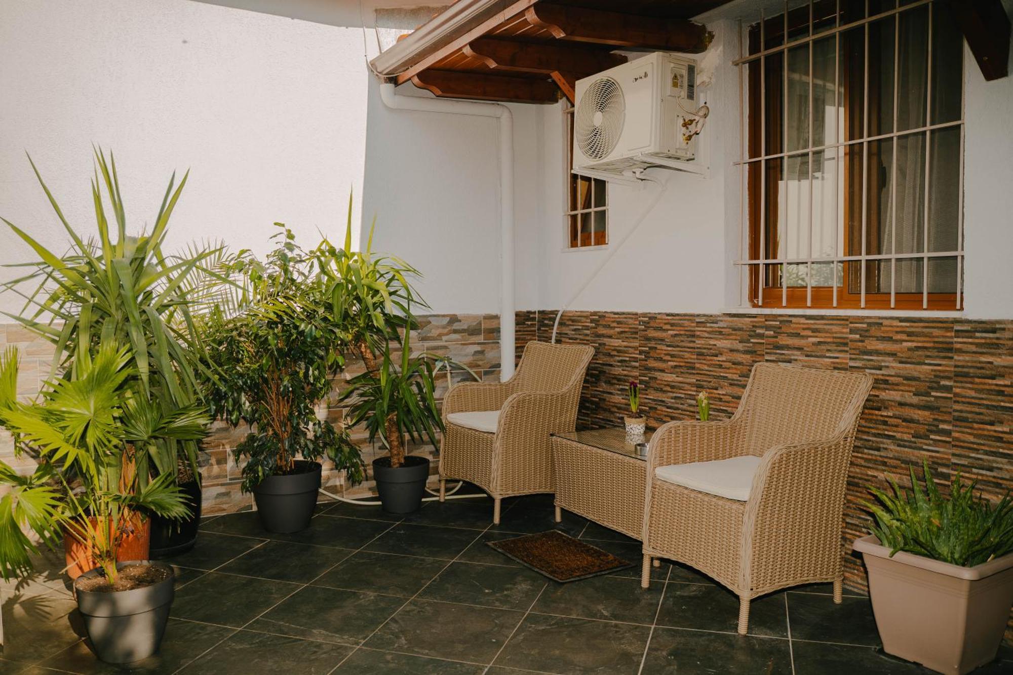 Peaceful Villa In New Bazaar Tirana Exterior foto